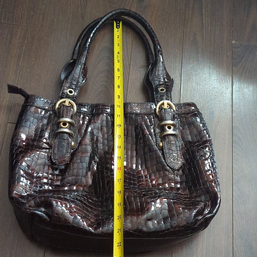 Stuart Weitzman Embossed Patent Leather Shoulder Bag - Picture 10 of 12